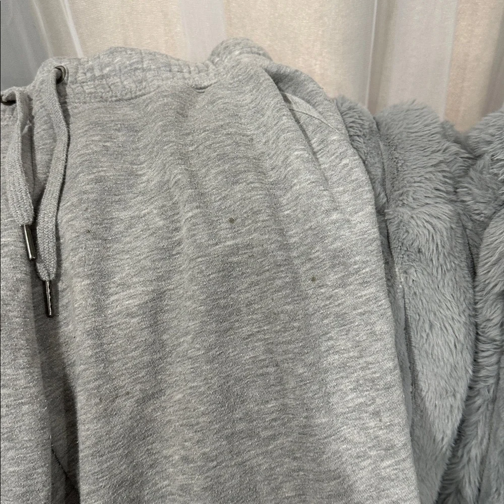 Ed Hardy Gray Sweatpants with Yellow Rose Graphic and Pink Logo - Picture 2 of 4